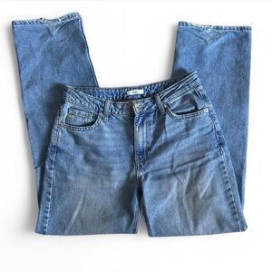 Light Wash Straight Leg Jeans